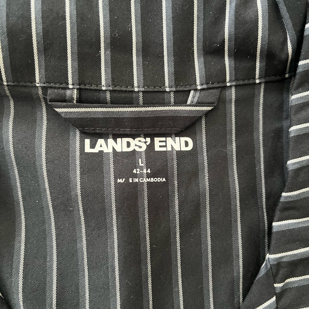 Lands' End Men's Black and White Striped Pajama Set - Picture 4 of 5